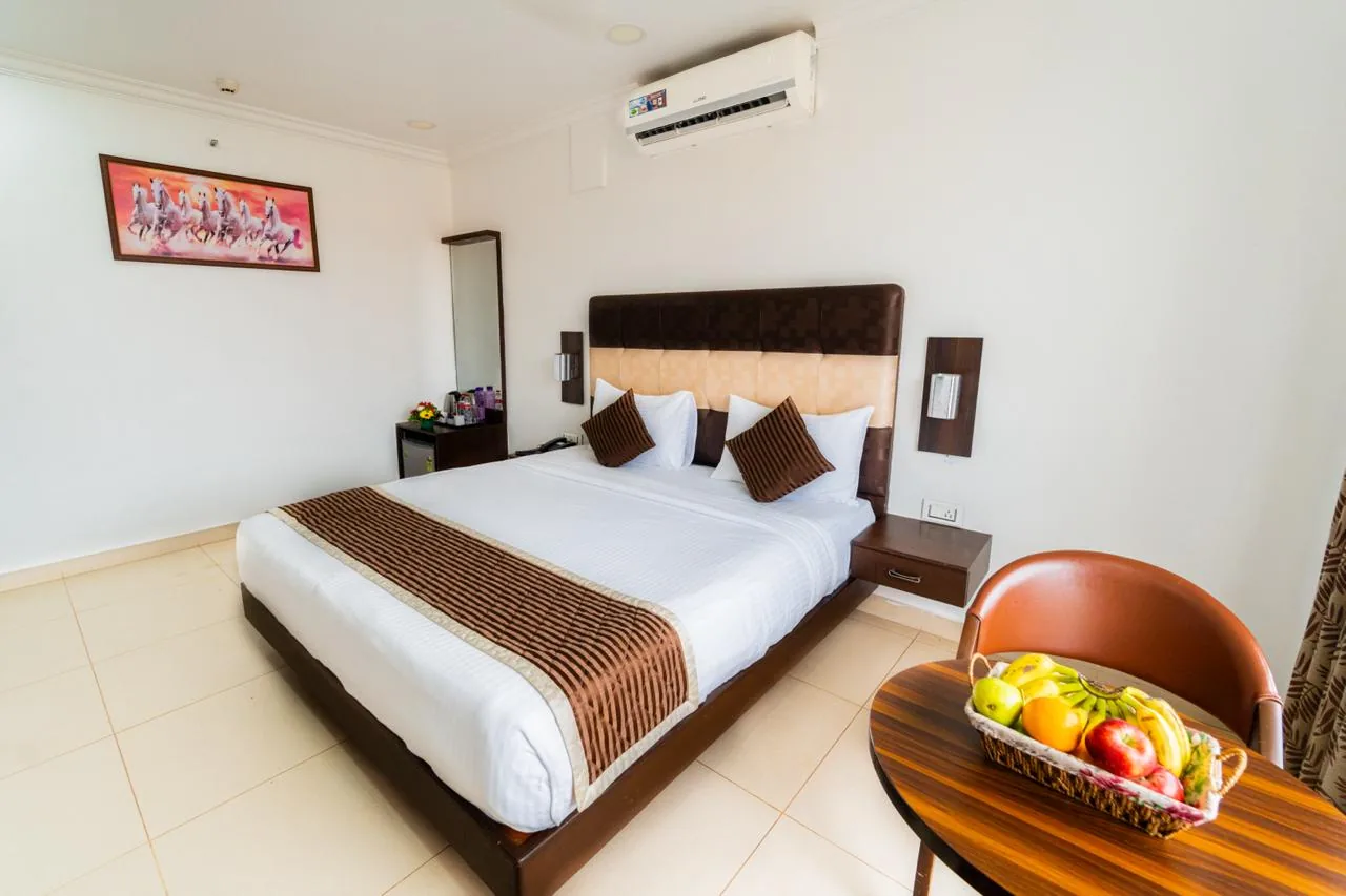 SAIRAJ BEACH RESORT - Calangute, Goa in Goa