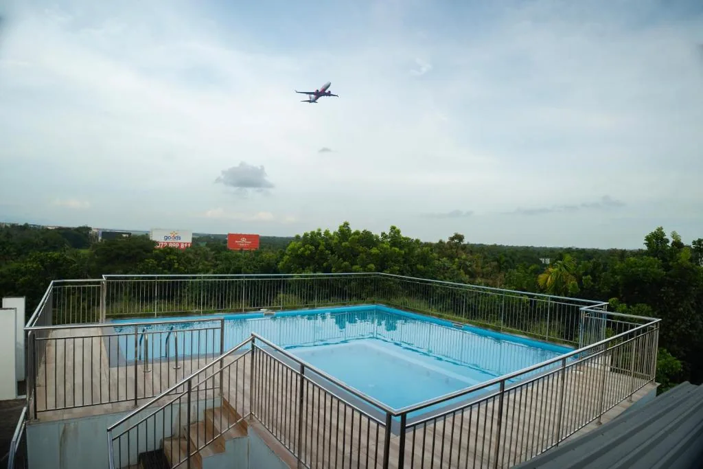Daffodil Airport Hotel — property photograph