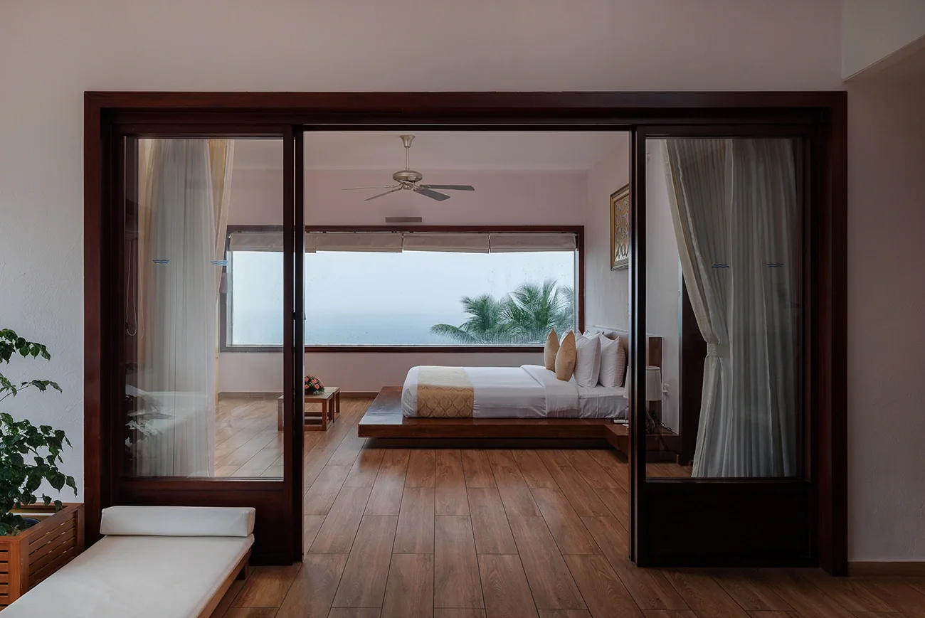 Gokulam Grand Turtle on the Beach — property photograph