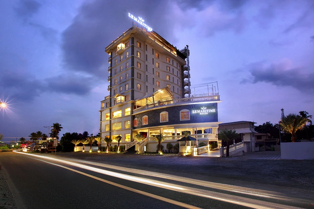Le Maritime — property photograph