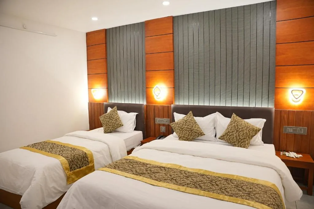 Silverstone Inn — property photograph