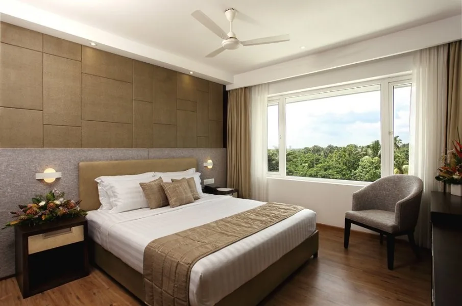 Sugar Business Hotel — property photograph