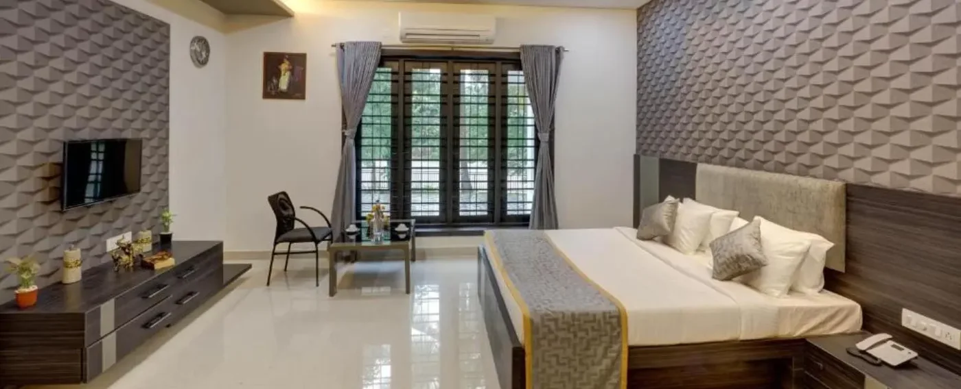 Nadhiyoram - guest room
