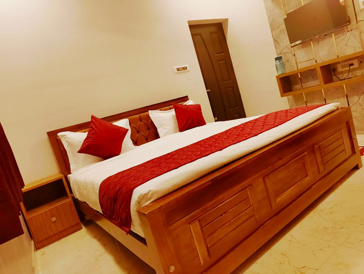 Sendhuran Residence in Trichy